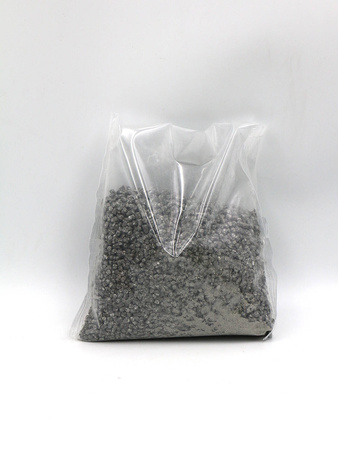 Nawóz uniwersalny do warzyw, owoców i kwiatów – 1 kg Target