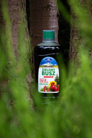 Nawóz Zielony Busz z miedzią, mydłem Himal i piołunem – nawóz dolistny – 500 ml Himal