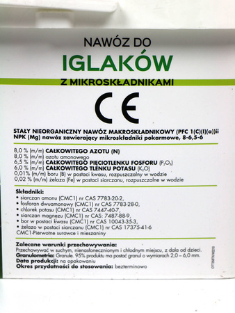 Nawóz do iglaków wzmacniający wybarwienie igieł z magnezem – 8 kg Target
