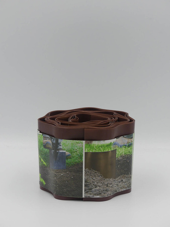 Obrzeże Trawnikowe Faliste BRĄZOWE – 10 cm x 9 m Bradas
