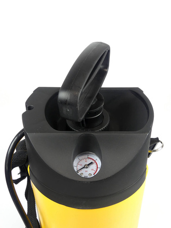 Opryskiwacz Ciśnieniowy z Manometrem – Z Akcesoriami – 8 l Greenmill