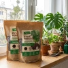 Żywe podłoże do monstery, filodendronów i roślin tropikalnych z dodatkiem Wermihumusu Vegano - 10 l (2 x 5 l)